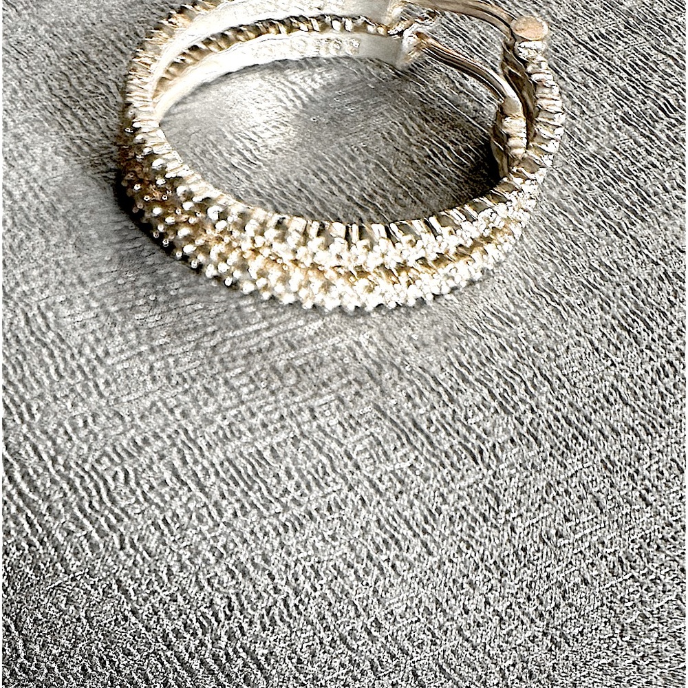 ☘️SOLD🍀1” Diamond 925 Sterling Silver Hoop Earrings 22mm - Picture 4 of 6